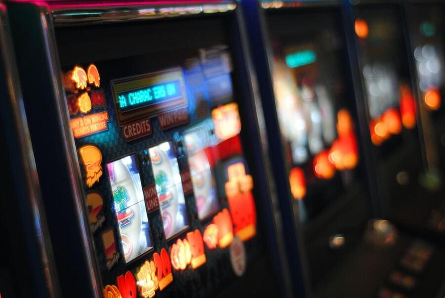 How Often Do Slot Machines Hit the Jackpot?